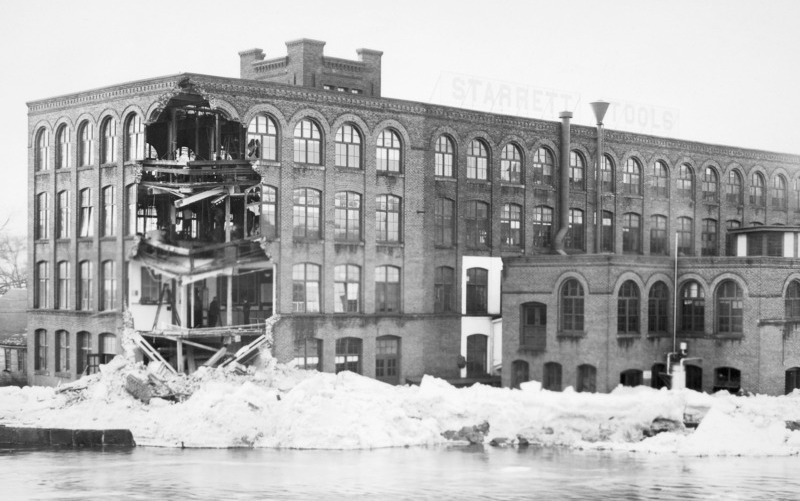 Building after flood